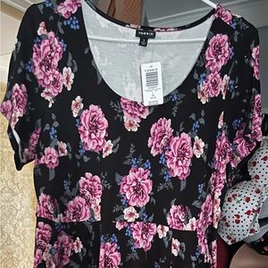 BNWT size 1 torrid dress